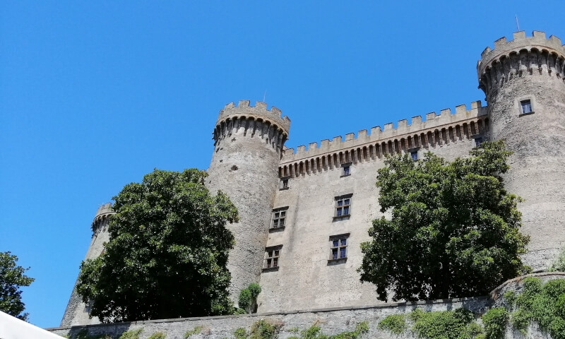 Замок в городе Браччано
